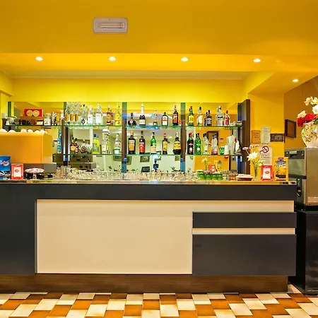 Antares Hotel 3*