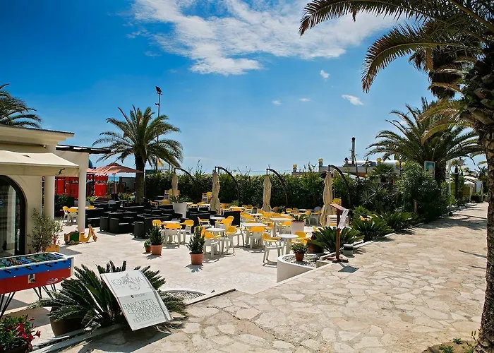 Antares סן בנדטו דל טרנטו